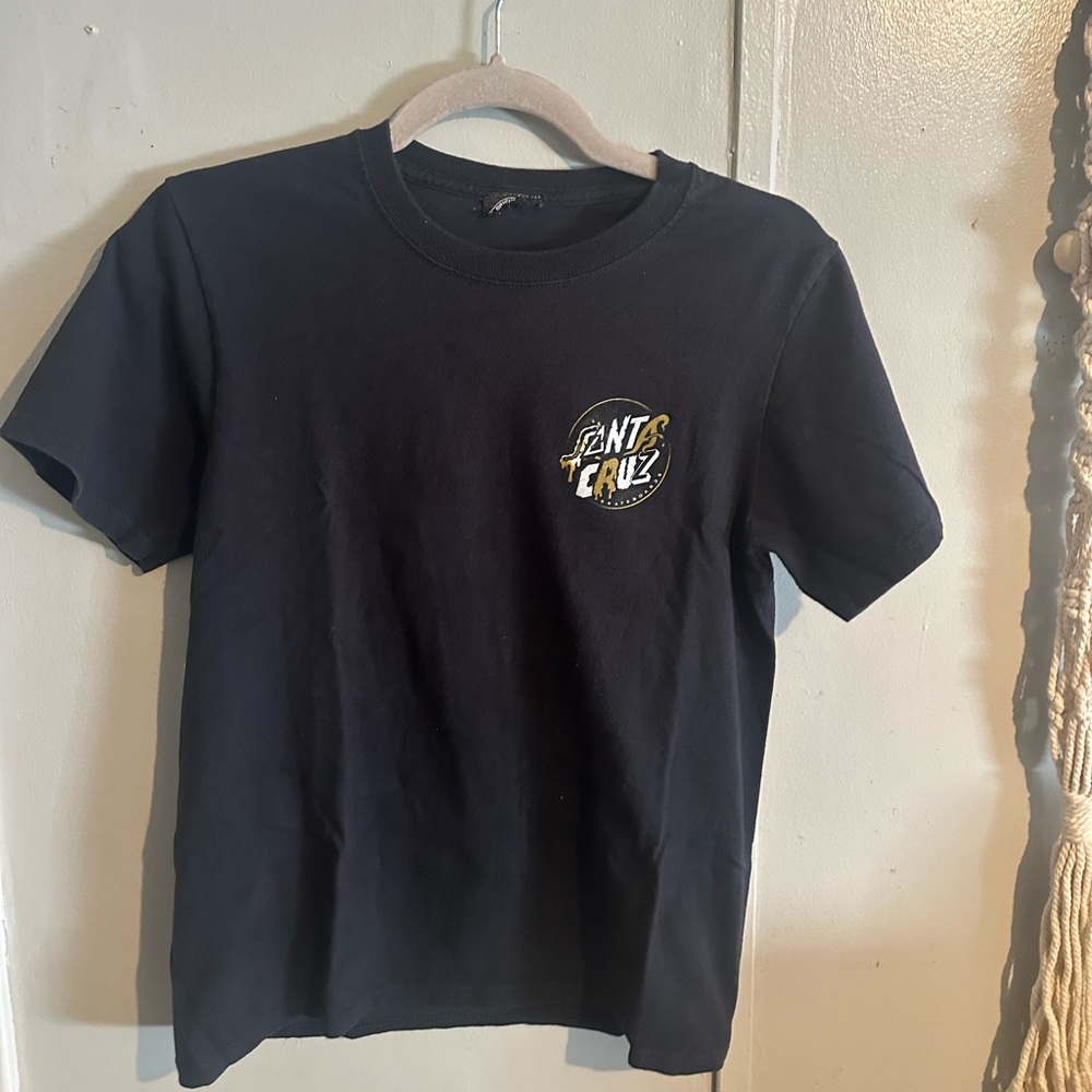 Boys Shirt Santa Cruz Size Large 10/12